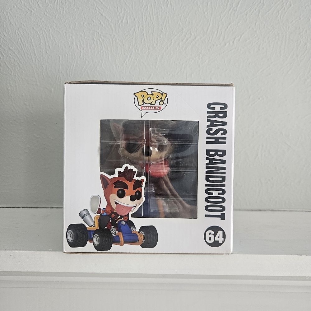 New In Box- Funko Pop! Rides- CTR Crash Bandicoot Figure With Go Kart - Picture 5 of 7